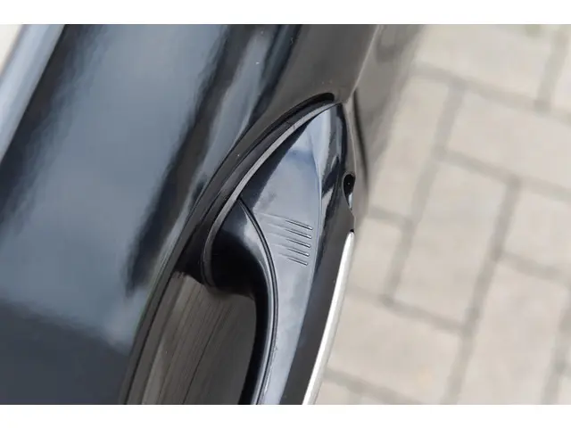 BMW 5 Serie Touring 520i Executive 2016 Benzine 32