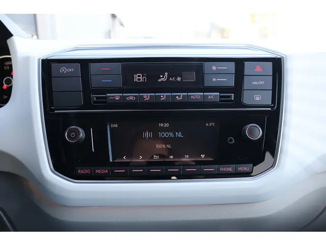 Volkswagen up! 1.0 beats 2021 Benzine 28