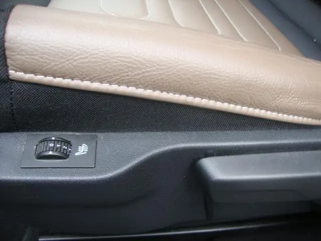 Citroën C4 Cactus 1.2 PureTech Shine ( NAVI ) 2016 Benzine 9