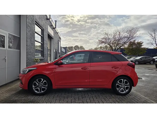 Hyundai i20 1.0 T-GDI Style 2018 Benzine 3