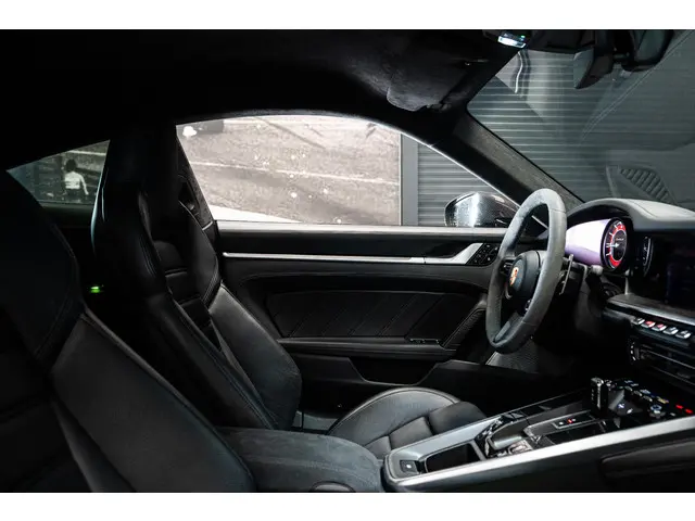 Porsche 911 3.8 Turbo S 2020 Benzine 13