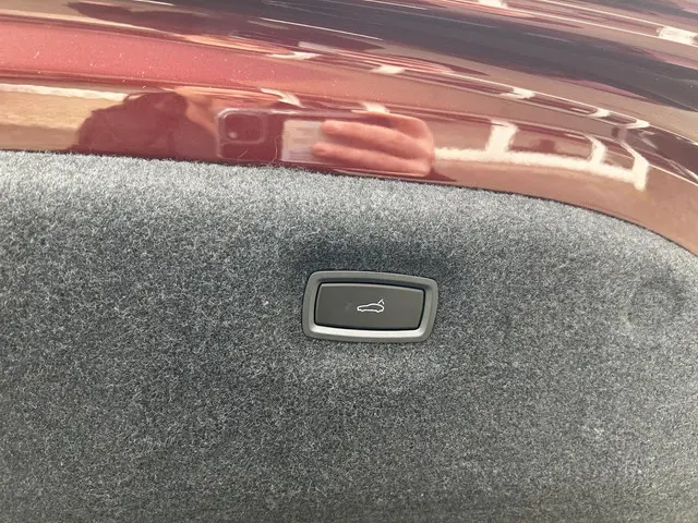 Porsche Taycan Performance 84 kWh 2022 Elektrisch 9