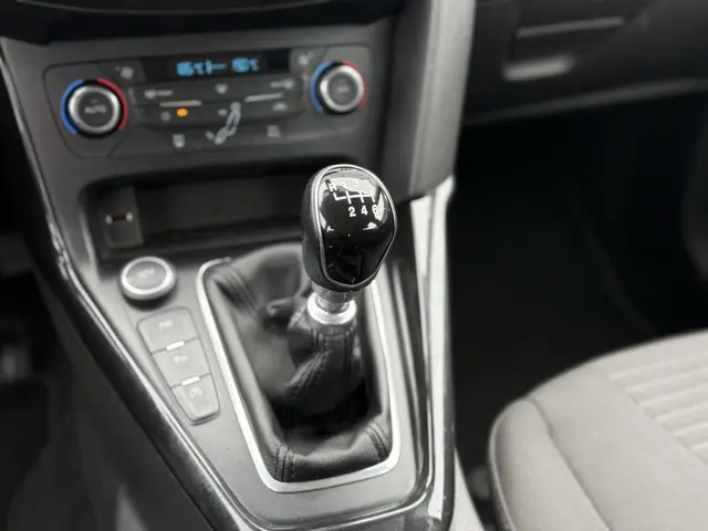 Ford Focus Wagon 1.0 Titanium 2016 Benzine 23