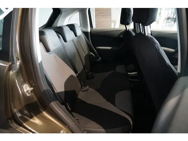 Citroën C3 1.1 Attraction 2012 Benzine 16