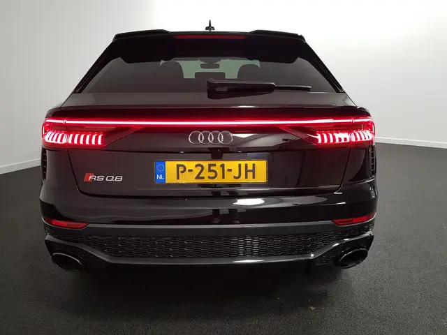 Audi RSQ8 RQ8 4.0 TFSI Quattro 600pk! 2021 Benzine 5
