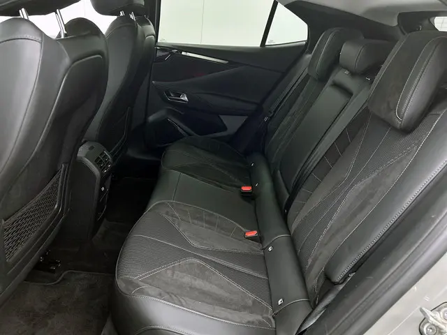 DS DS 4 1.2 PureTech Performance Line+ 2023 Benzine 31