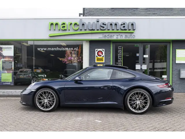 Porsche 911 3.0 Carrera 2018 Benzine 18