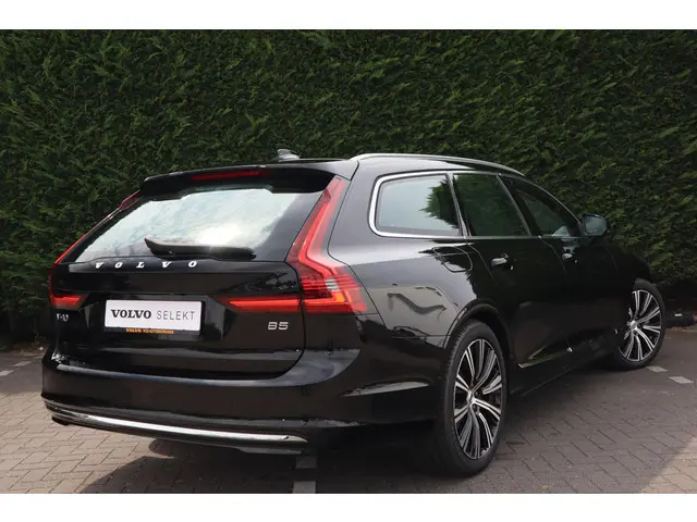 Volvo V90 B5 Ultimate Bright 2023 Benzine 2