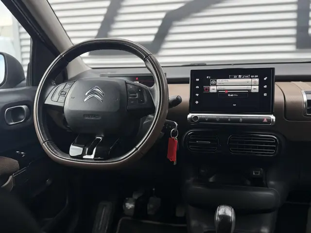 Citroën C4 Cactus 1.2 PureTech Business 2016 Benzine 21