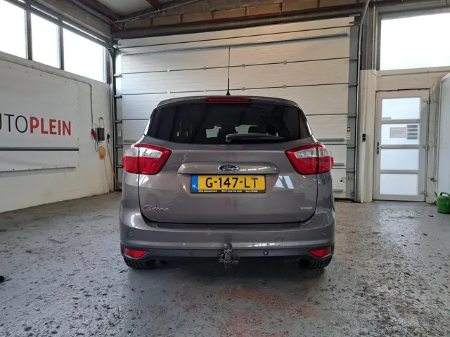 Ford C-MAX 1.0 Titanium 2014 Benzine 6