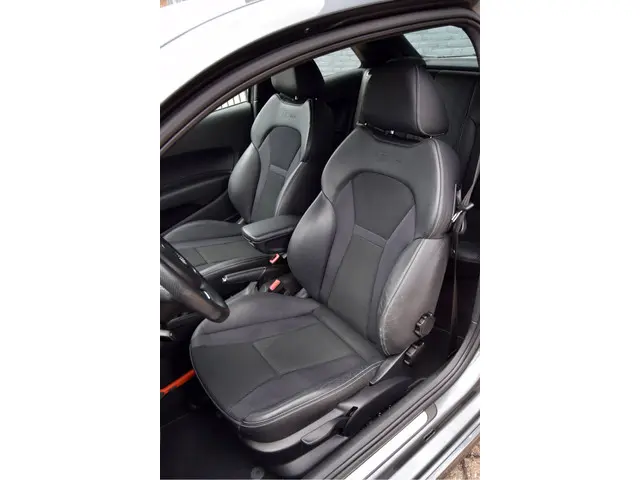 Audi A1 1.2 TFSI Pro Line S 2013 Benzine 17