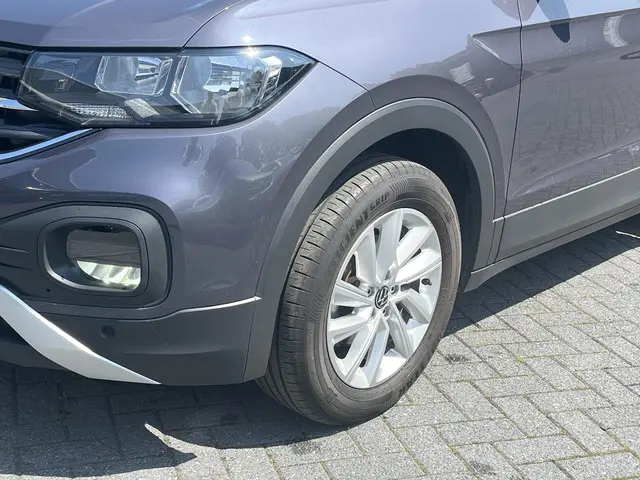 Volkswagen T-Cross 1.0 TSi DSG Life 2023 Benzine 9