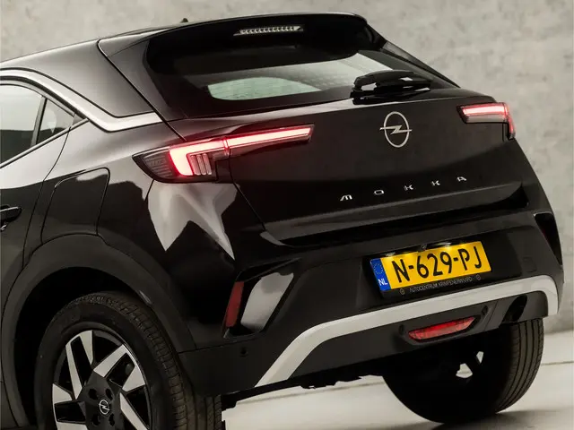 Opel Mokka 1.2 Elegance Sport 2021 Benzine 11