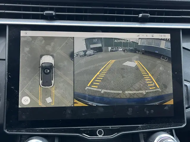 Lynk & Co 01 1.5 2022 Hybride Benzine 35