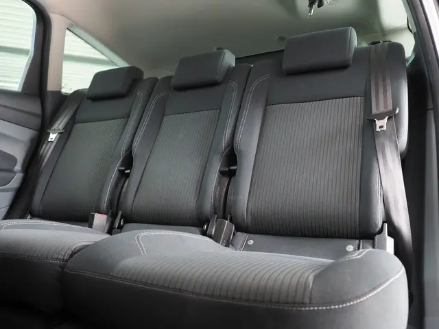 Ford C-MAX 1.6 Titanium 2012 Benzine 8