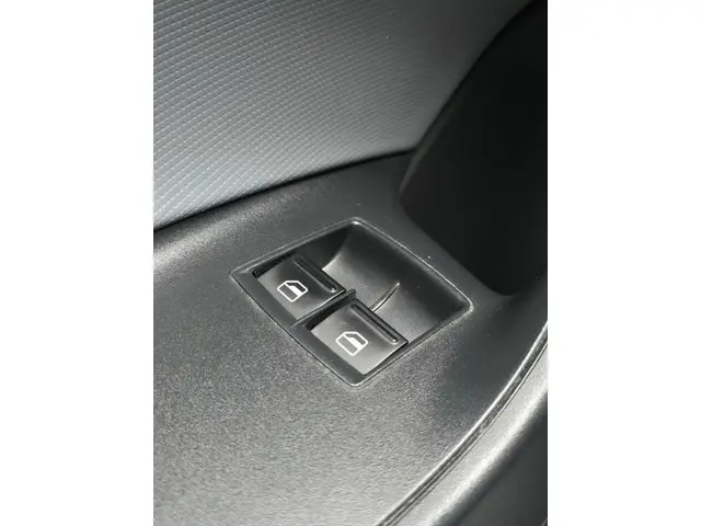 SEAT Ibiza Seat Ibiza 1.2 TSI Enjoy Airco 2013 Benzine 25