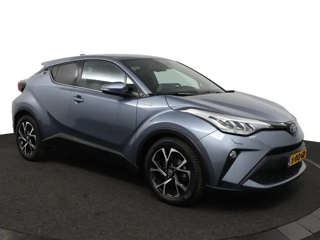 Toyota C-HR 1.8 Hybrid Executive 2022 Hybride Benzine 14