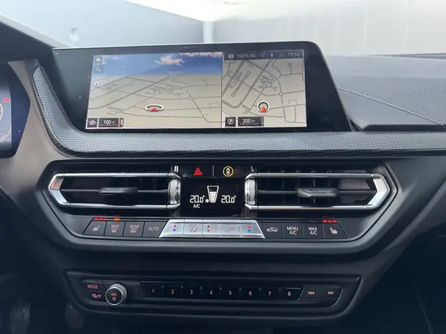 BMW 1 Serie 118i Executive Edition M 2020 Benzine 29