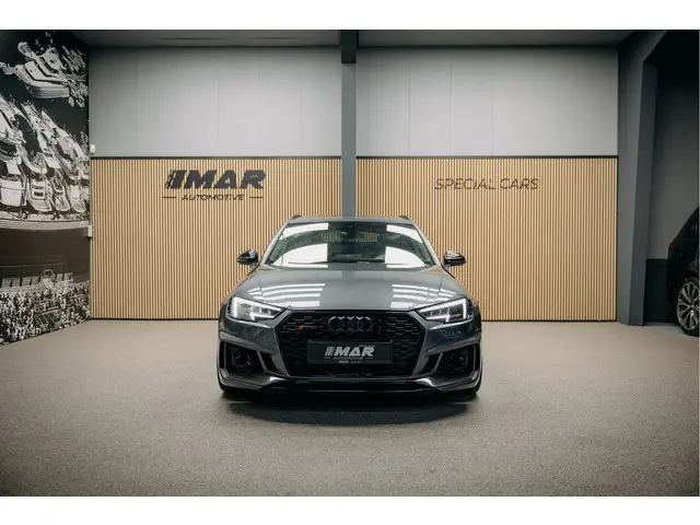 Audi RS4 2.9 TFSI RS 4 quattro 2018 Benzine 4