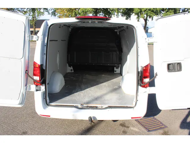 Mercedes-Benz Vito 114 CDI Lang 2020 Diesel 9