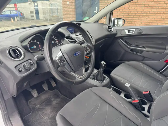 Ford Fiesta 1.0 Style 2016 Benzine 10