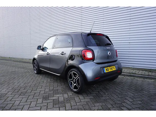 Smart Forfour 1.0 Passion 2016 Benzine 3