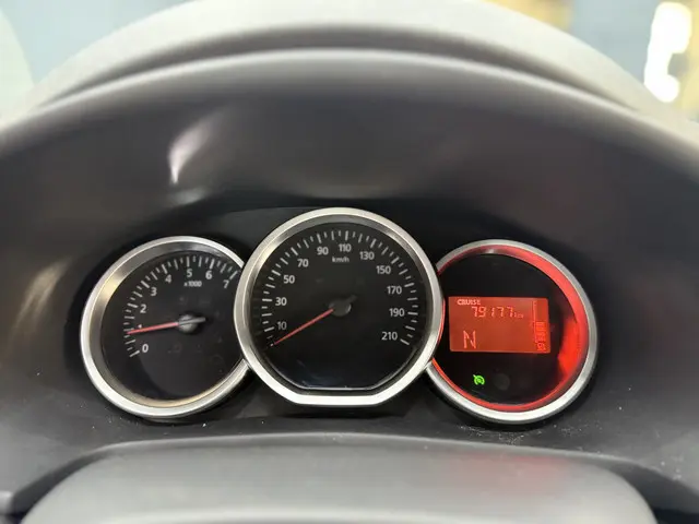 Dacia Sandero 0.9 TCe Laureate 2017 Benzine 18