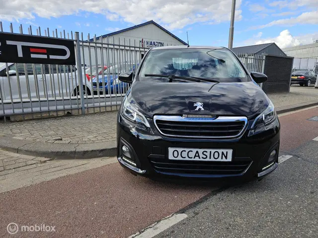 Peugeot 108 1.0 e-VTi Blue Lease Executive 2018 Benzine 7