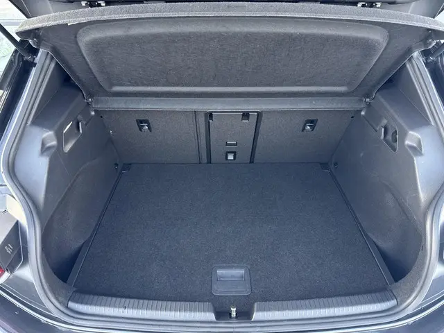 Volkswagen ID.3 First Max 58 kWh 2020 Elektrisch 36