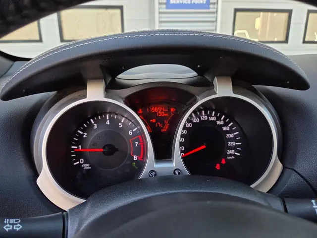 Nissan Juke 1.2 DIG-T S/S Tekna 2016 Benzine 21