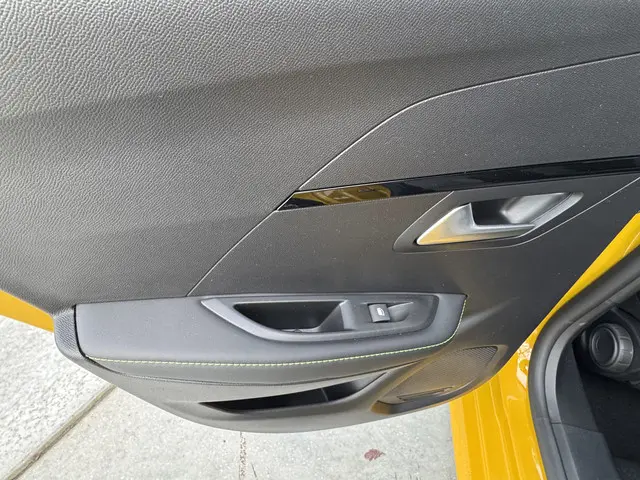 Peugeot e-208 EV GT-Line 350 50 kWh 2020 Elektrisch 36