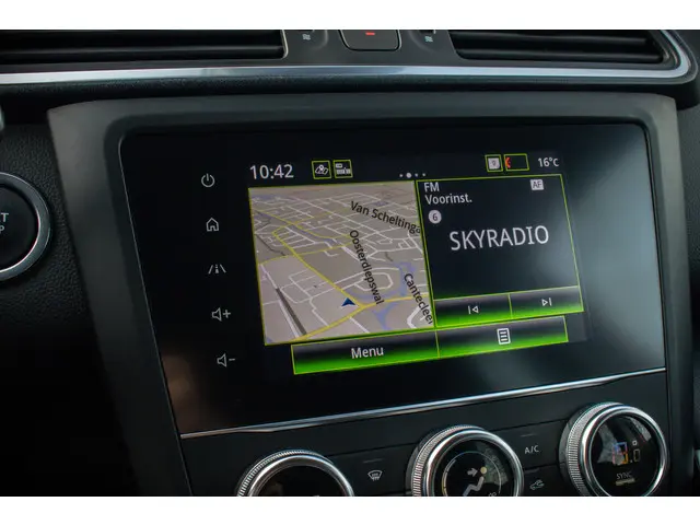 Renault Kadjar TCe 140 EDC Intens 2022 Benzine 3