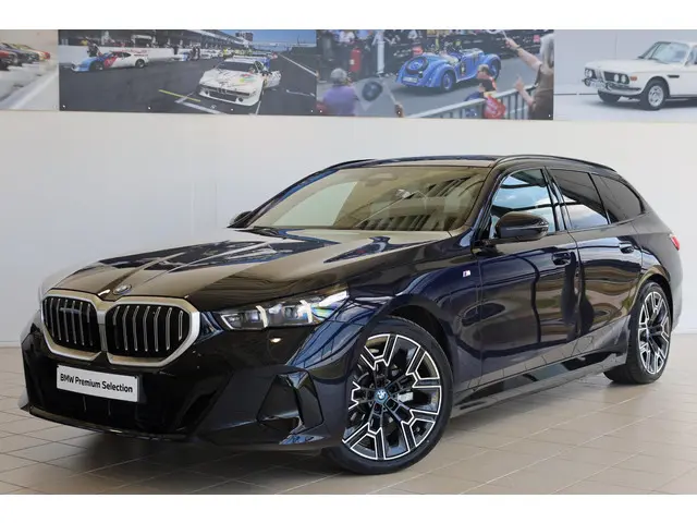 BMW 5 Serie Touring 530e 2024 Hybride Benzine 31