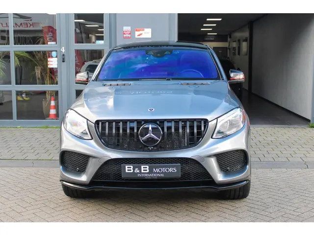 Mercedes-Benz GLE Coupé AMG 43 4MATIC 2019 Benzine 2