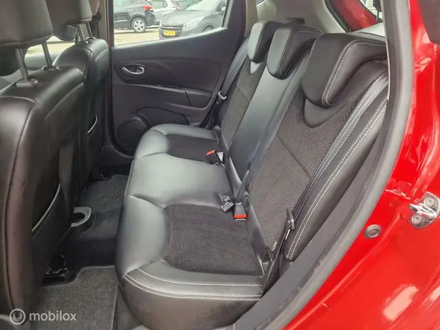Renault Clio 0.9 TCe Intens 2018 Benzine 18
