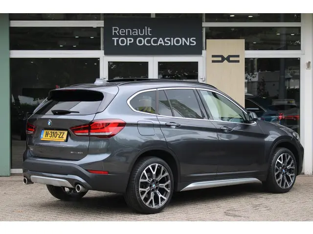 BMW X1 sDrive20i VDL Nedcar Edition 2020 Benzine 5