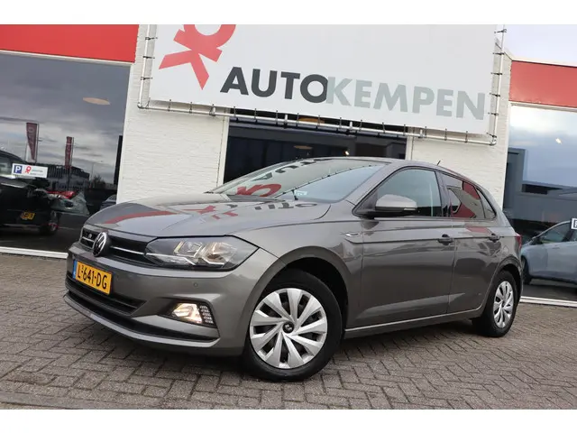 Volkswagen Polo 1.0 TSI COMFORTLINE 2021 Benzine 22