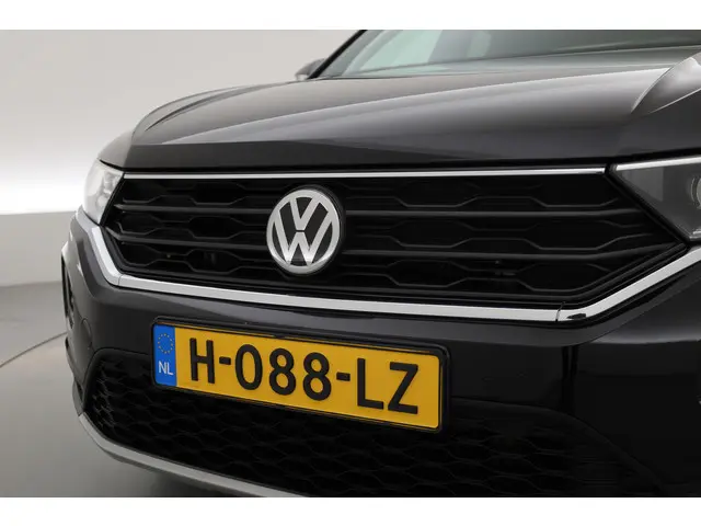 Volkswagen T-Roc 1.5 TSI Sport 2020 Benzine 29