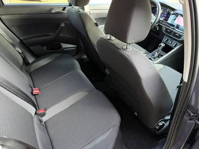 Volkswagen Polo 1.0 TSI Life l ACC l 2022 Benzine 22