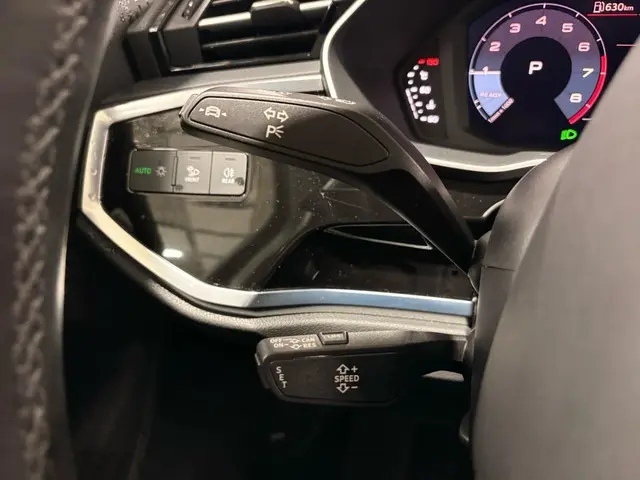 Audi Q3 35 TFSI 150Pk S Edition 2021 Benzine 17