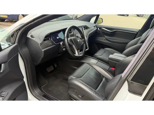 Tesla Model X 75D Base 2018 Elektrisch 9