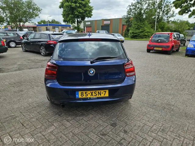 BMW 1 Serie 116i Business 2012 Benzine 6