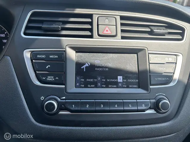 Hyundai i20 1.0 T-GDI i-Motion Airco 2019 Benzine 6