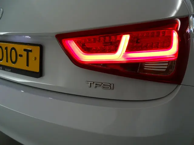 Audi A1 1.2 TFSI Sportback: 2014 Benzine 21