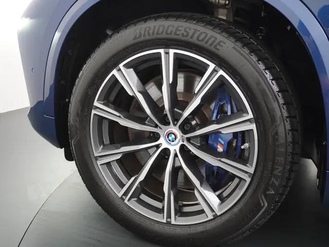 BMW X5 xDrive45e High Executive 2022 Hybride Benzine 17