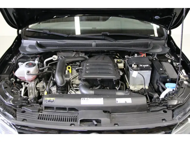Volkswagen Polo 1.0 TSI NAP/Origineel NL 2019 Benzine 23
