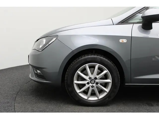 SEAT Ibiza ST 1.0 EcoTSI Style Connect 2016 Benzine 26
