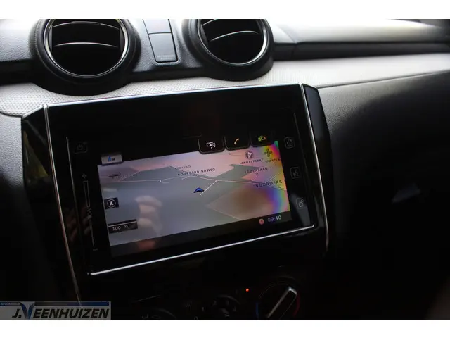 Suzuki Swift 1.2 Select 2018 Benzine 19