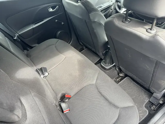 Renault Clio Estate 1.5 dCi ECO Expression 2015 Diesel 16