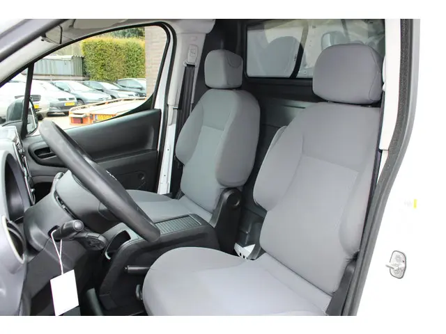 Peugeot Partner 120 1.6 HDi 75 L1 XR 2016 Diesel 14